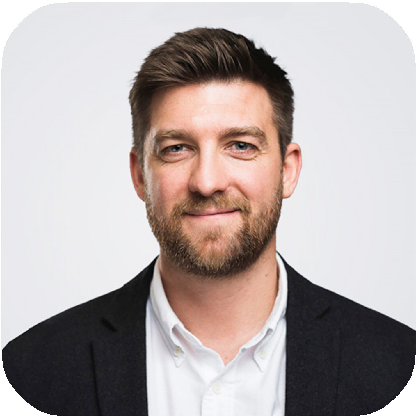 AQ_Consultingteam_David_1437x1437