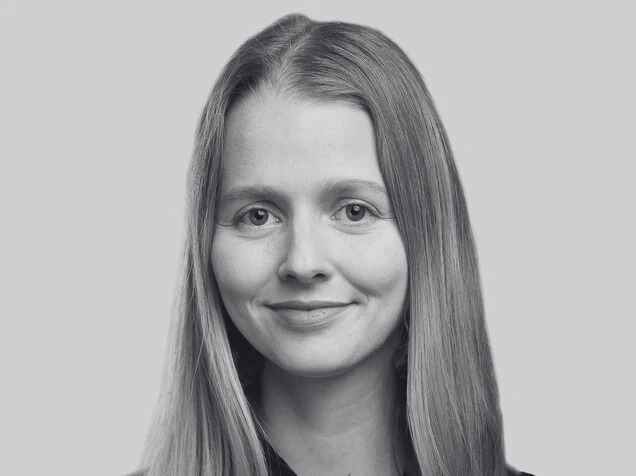 Dominika Meszarosova_AQ_full-1 - Edited
