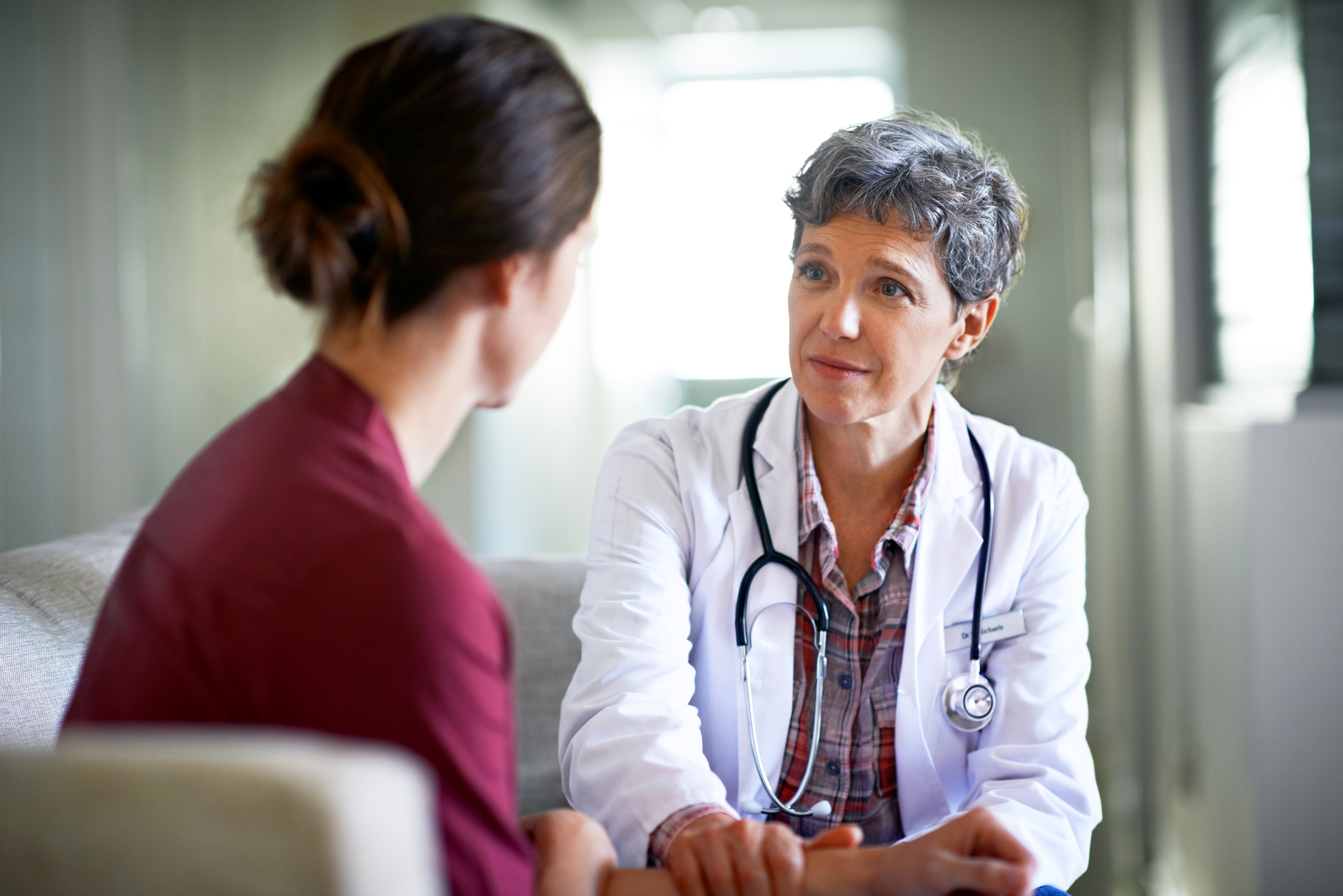 GettyImages-481073822-Doctor_Patient-RET-1
