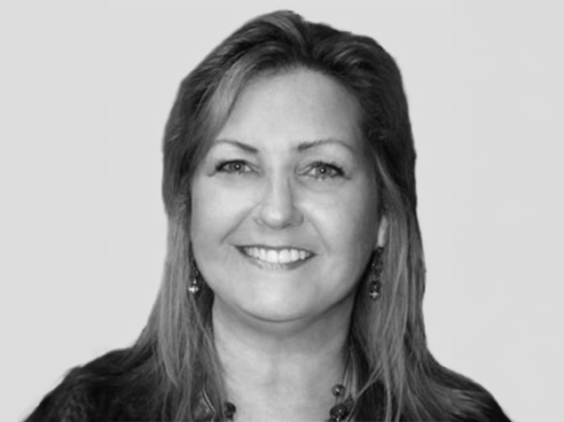 Janet Serluco-b_w